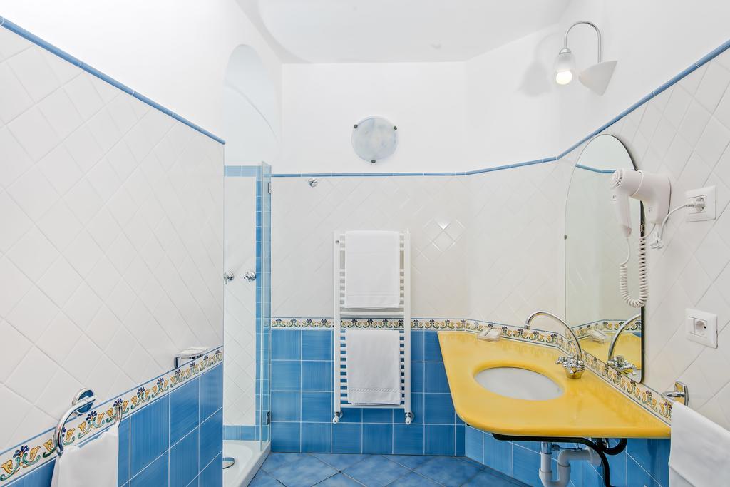 Hotel Vittoria Positano Extérieur photo