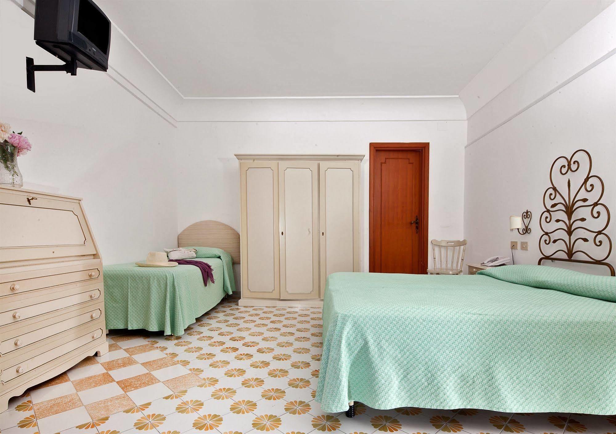 Hotel Vittoria Positano Extérieur photo